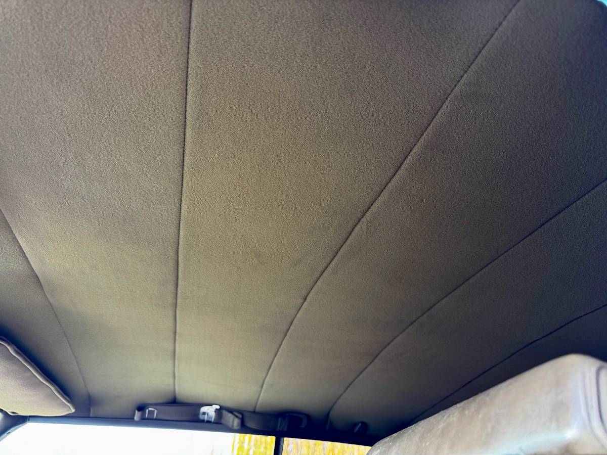 Cadillac-coupe-deville-1970-green-2