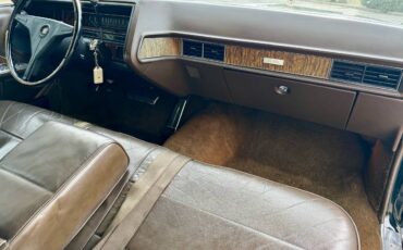 Cadillac-coupe-deville-1970-green-7