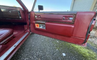 Cadillac-coupe-deville-1978-red-16