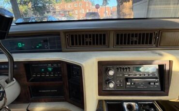 Cadillac-coupe-deville-1990-white-10