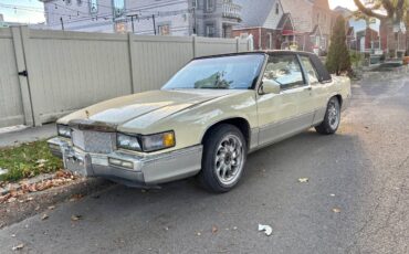 Cadillac-coupe-deville-1990-white