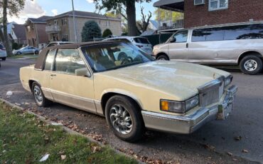Cadillac-coupe-deville-1990-white-4
