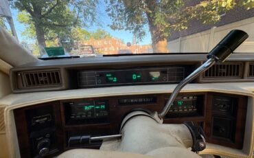 Cadillac-coupe-deville-1990-white-9