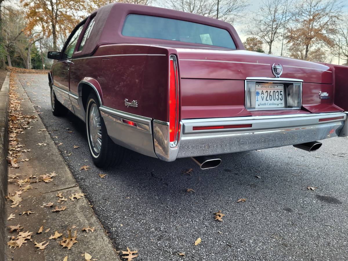 Cadillac-coupe-deville-1993-red-3
