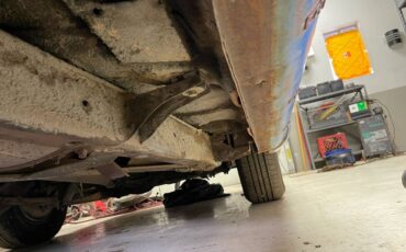 Cadillac-deville-1956-blue-11