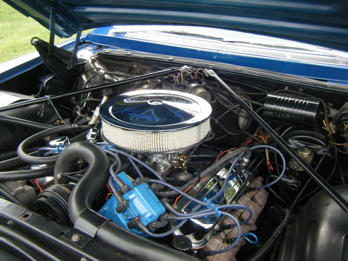 Cadillac-deville-1965-blue-11