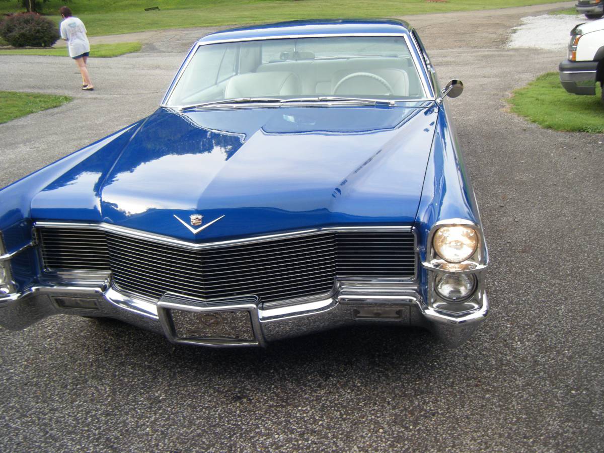 Cadillac-deville-1965-blue-16