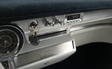 Cadillac-deville-1965-blue-27