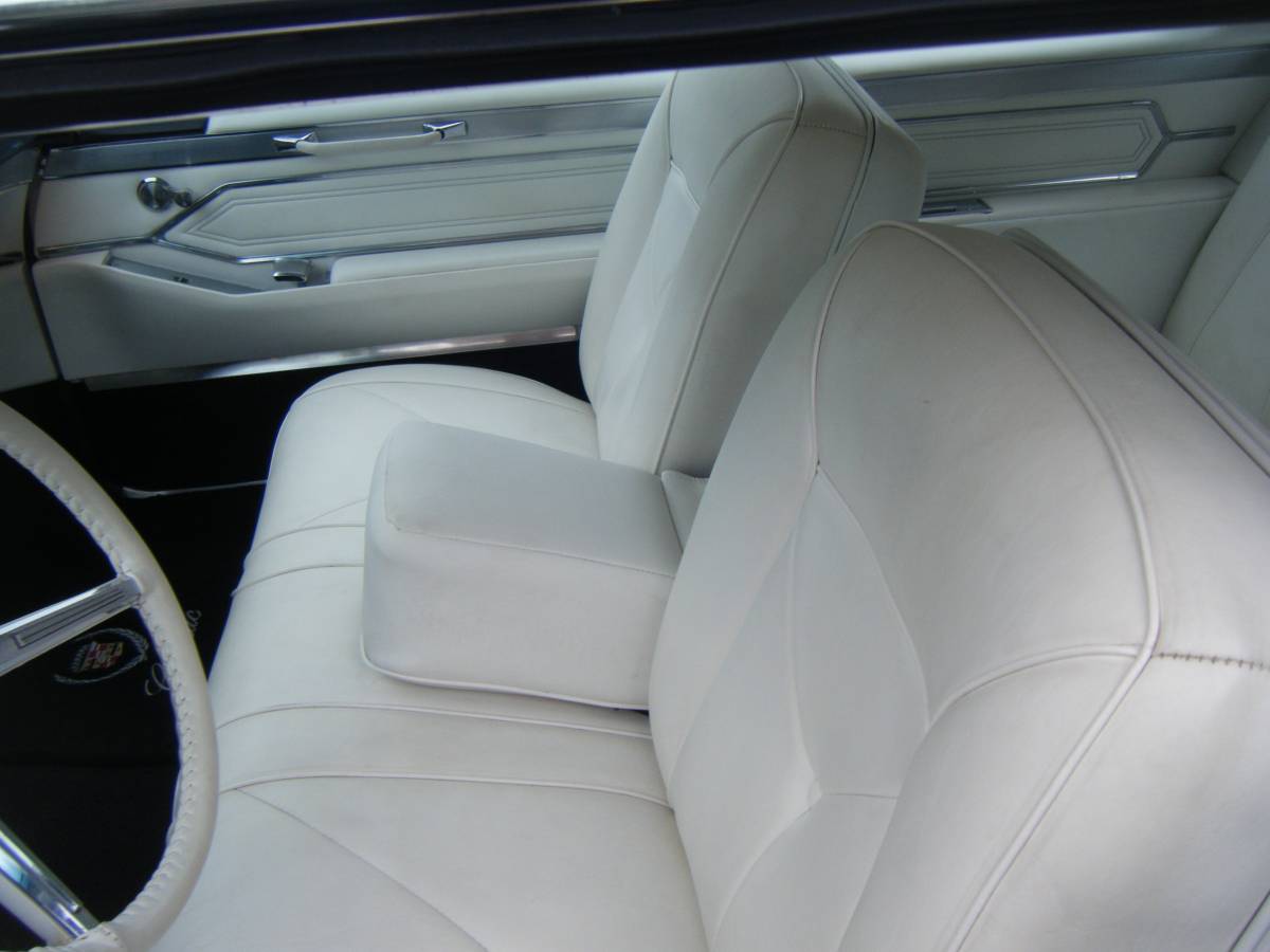 Cadillac-deville-1965-blue-3