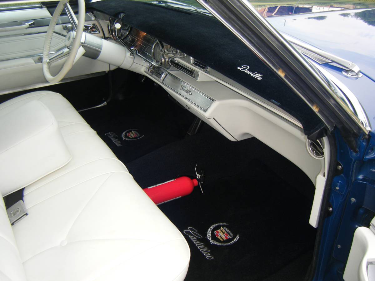 Cadillac-deville-1965-blue-5