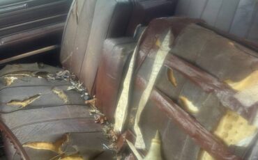 Cadillac-deville-1966-black-10