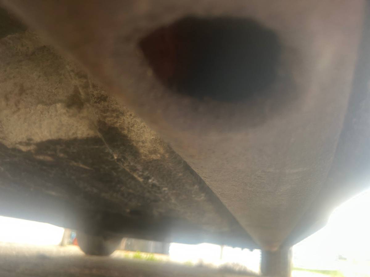 Cadillac-deville-1966-black-14