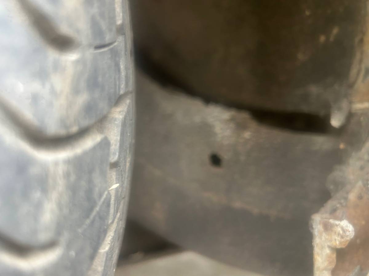 Cadillac-deville-1966-black-15