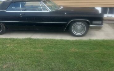 Cadillac-deville-1966-black