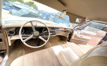 Cadillac-deville-1966-custom-12