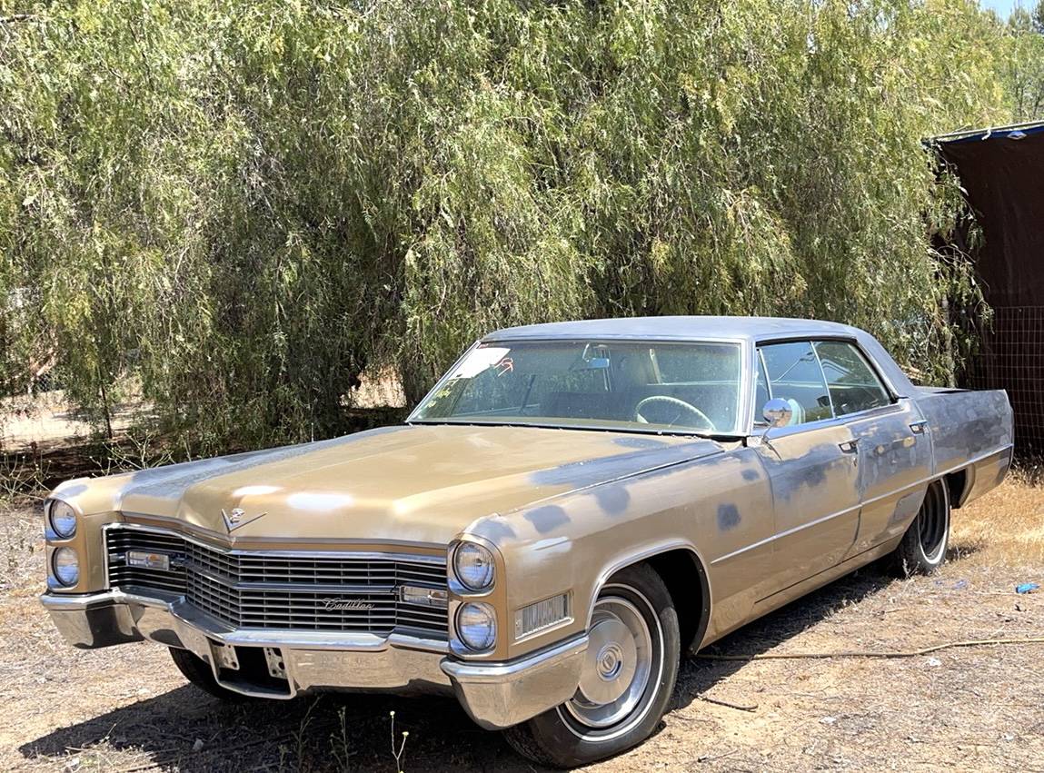 Cadillac-deville-1966-custom-6