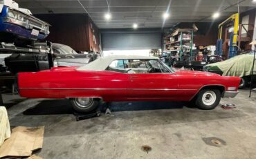 Cadillac-deville-1967-red-1