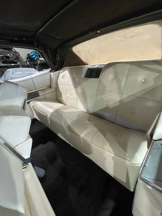 Cadillac-deville-1967-red-2