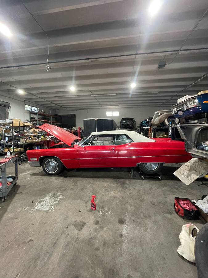 Cadillac-deville-1967-red-3