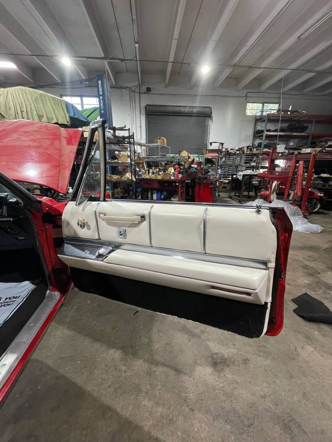 Cadillac-deville-1967-red-6