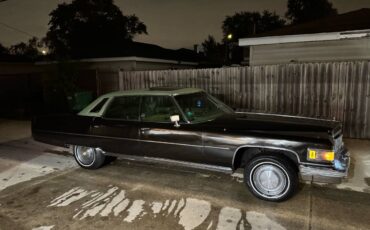 Cadillac-deville-1975-black-1
