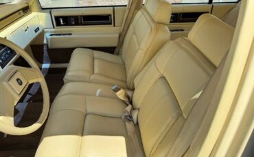 Cadillac-deville-1989-yellow-138