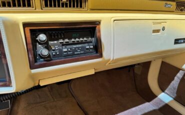 Cadillac-deville-1989-yellow-216