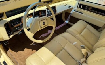 Cadillac-deville-1989-yellow-48