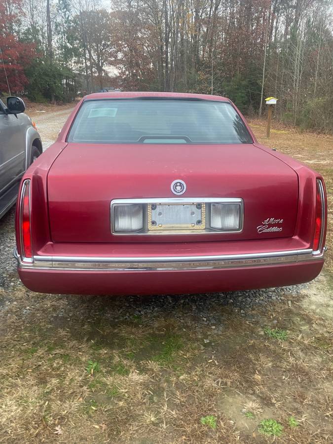 Cadillac-deville-1995-custom-3