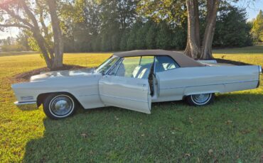 Cadillac-deville-convertible-1967-custom-16