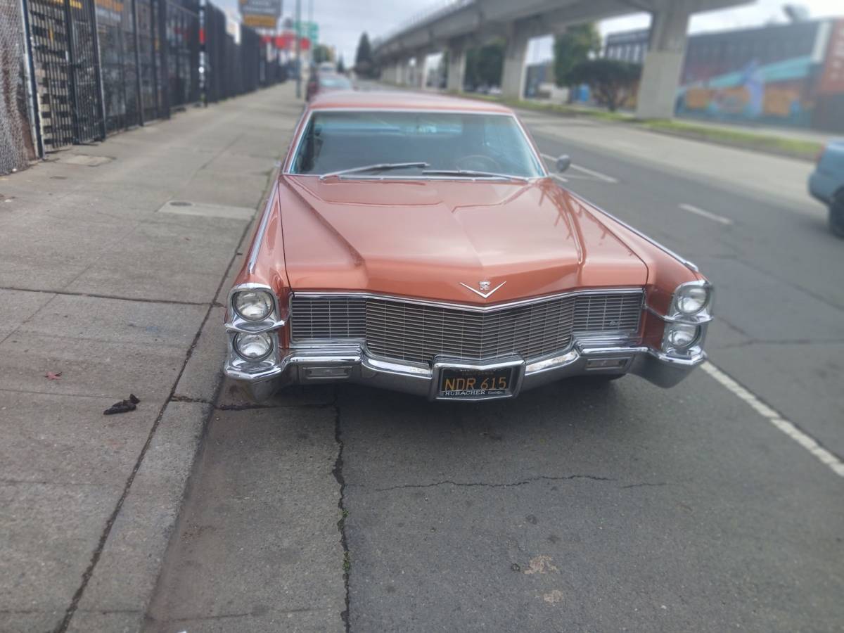 Cadillac-deville.-1965-custom-1