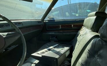 Cadillac-el-dorado-1975-white-2