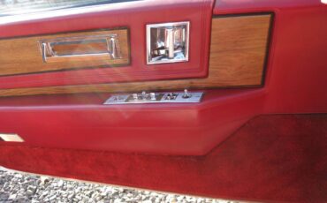 Cadillac-eldorado-1985-white-18