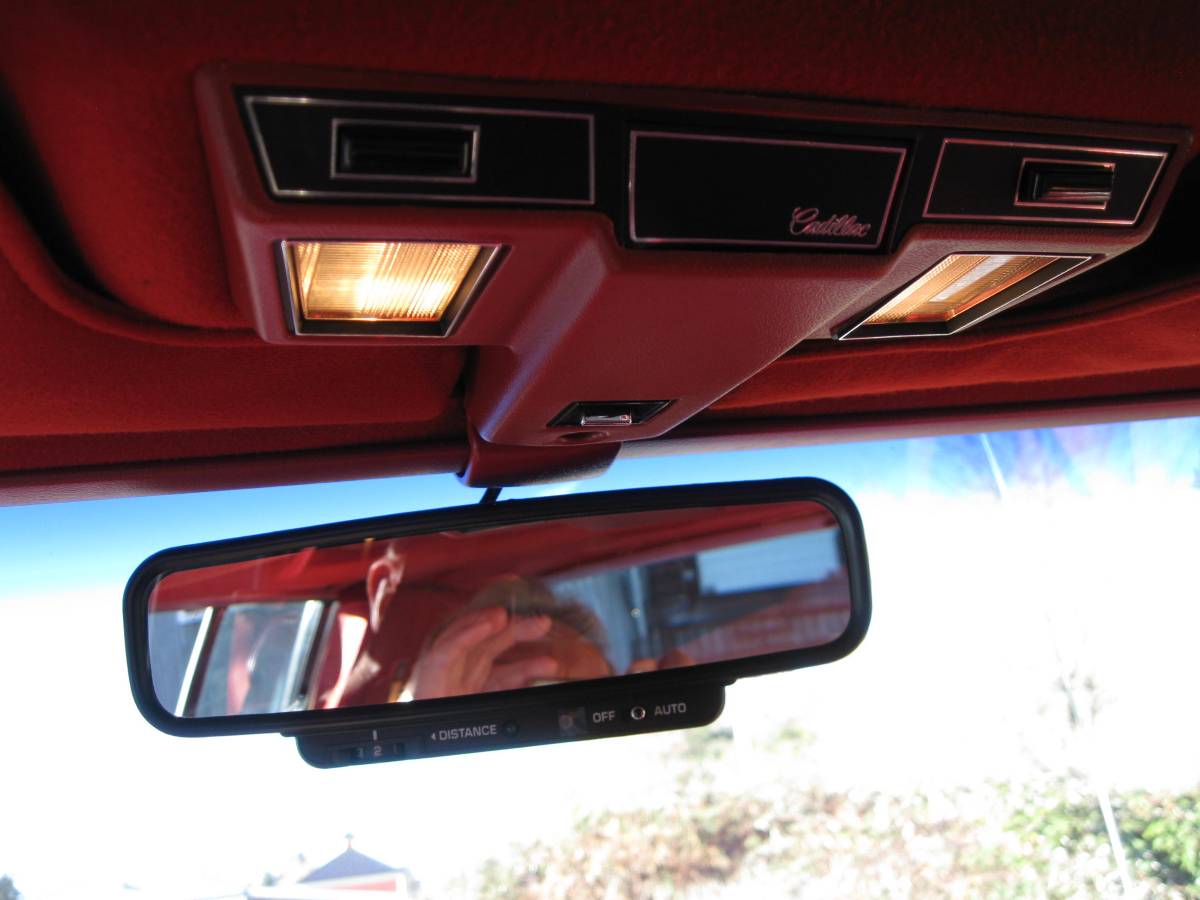 Cadillac-eldorado-1985-white-20