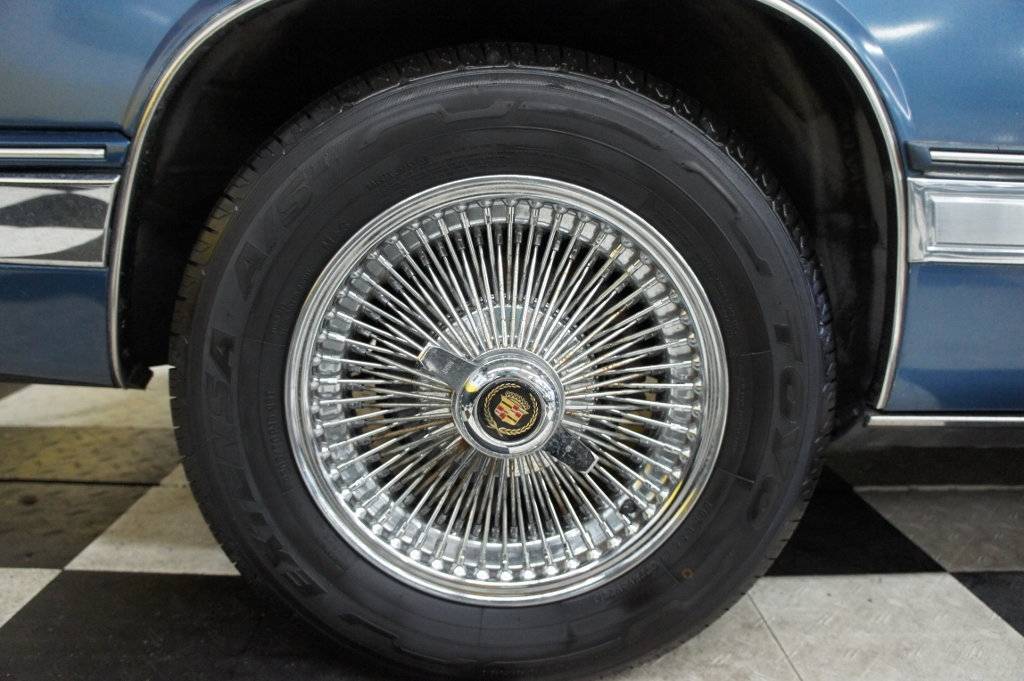 Cadillac-eldorado-1989-blue-14