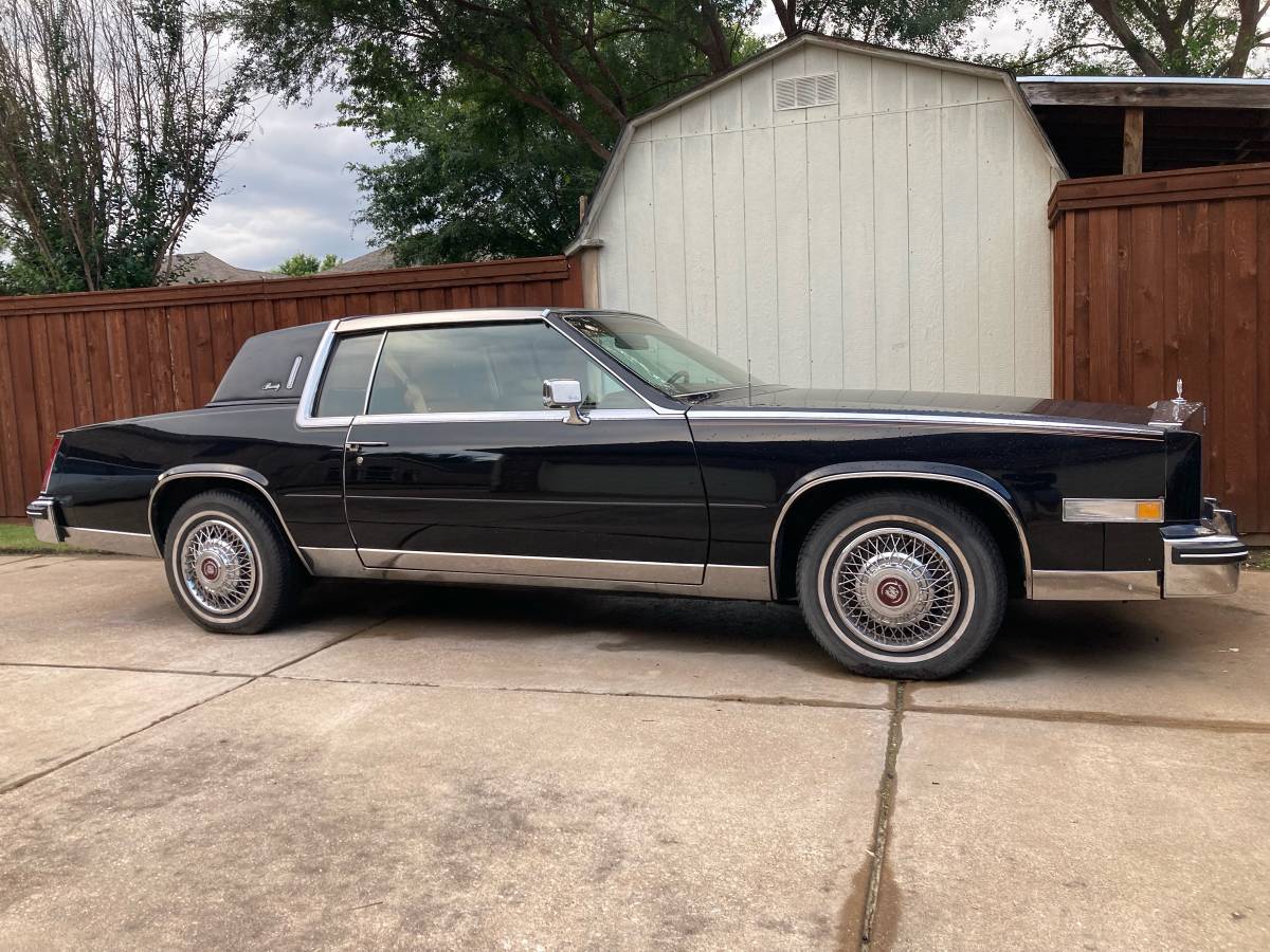 Cadillac-eldorado-biarritz-1984-black-4