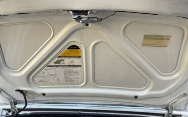 Cadillac-eldorado-biarritz-1984-white-22