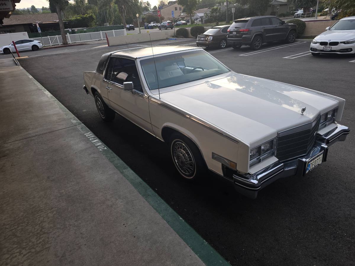 Cadillac-eldorado-biarritz-1985-2