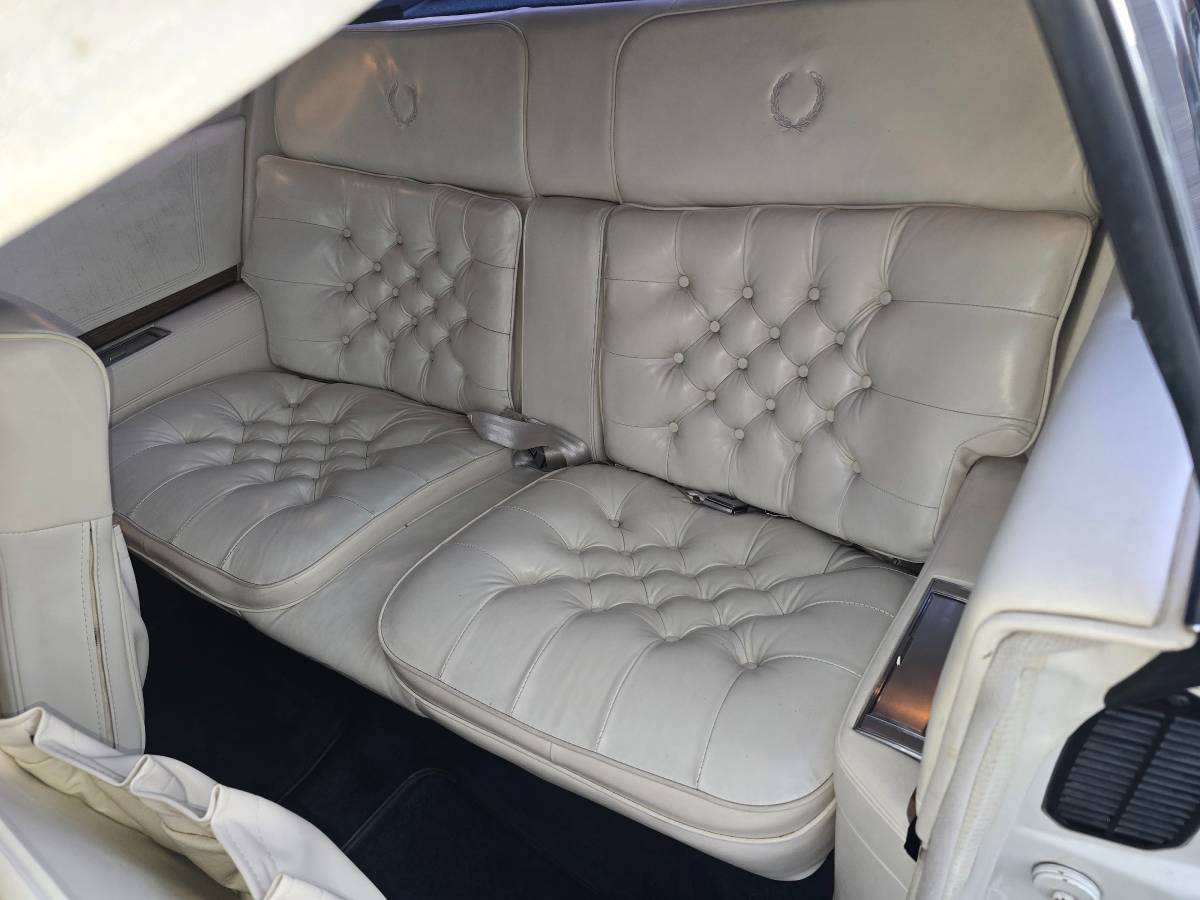 Cadillac-eldorado-biarritz-1985-6