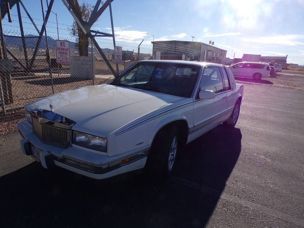 Cadillac-eldorado-biarritz-1988-white-14