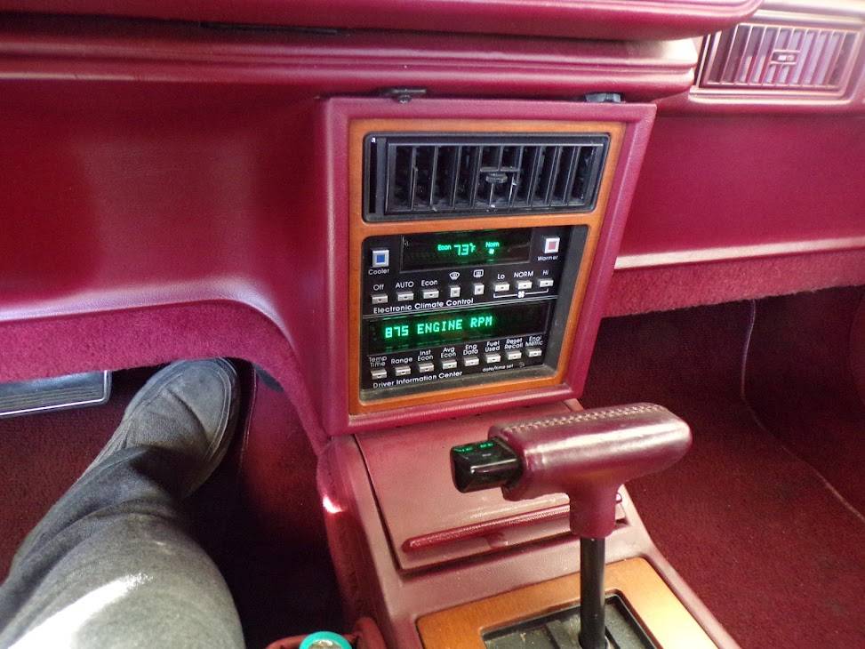 Cadillac-eldorado-biarritz-1988-white-22