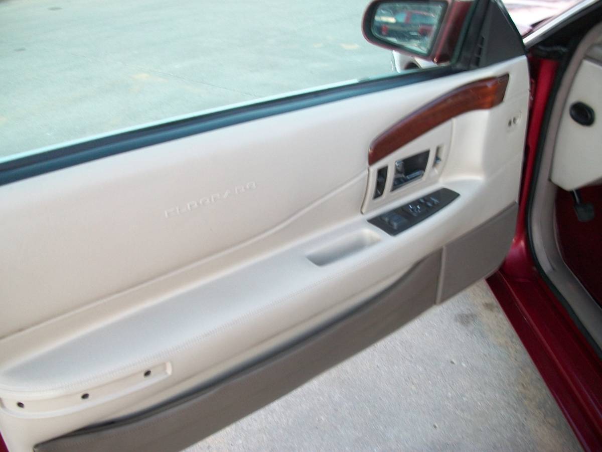 Cadillac-eldorado-etc-1996-red-6