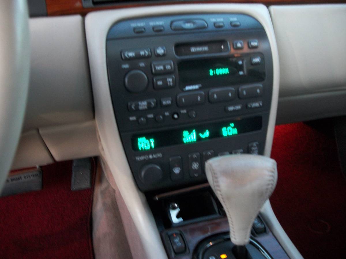 Cadillac-eldorado-etc-1996-red-9