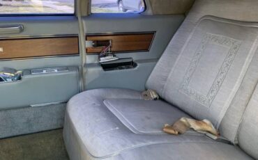 Cadillac-fleetwood-1966-black-7