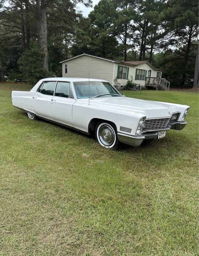 Cadillac-fleetwood-1967