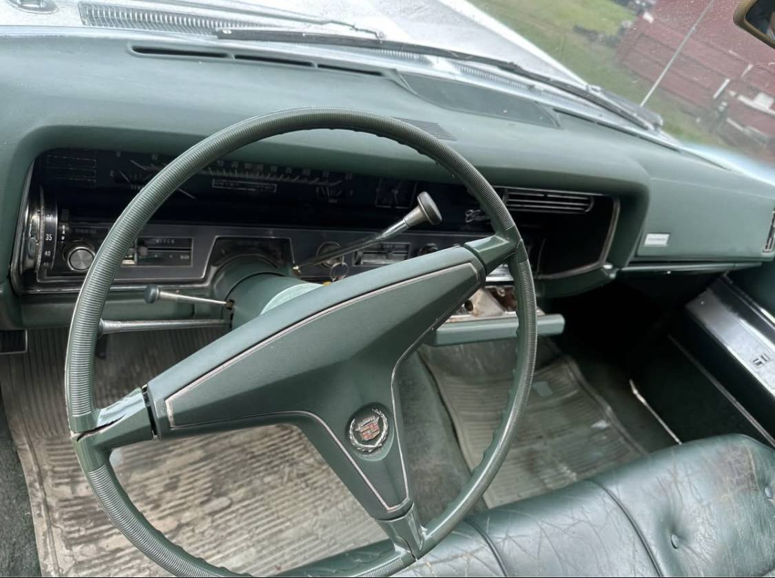 Cadillac-fleetwood-1967-7