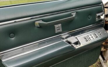 Cadillac-fleetwood-1967-9