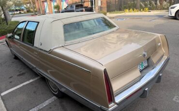 Cadillac-fleetwood-1994-4