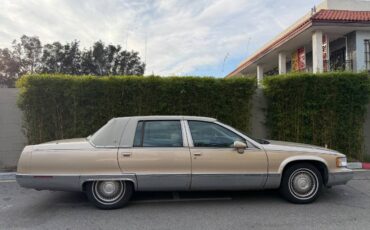 Cadillac-fleetwood-1994-7