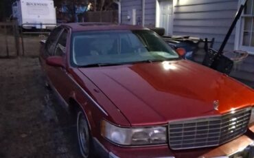 Cadillac-fleetwood-brougham-1996-2